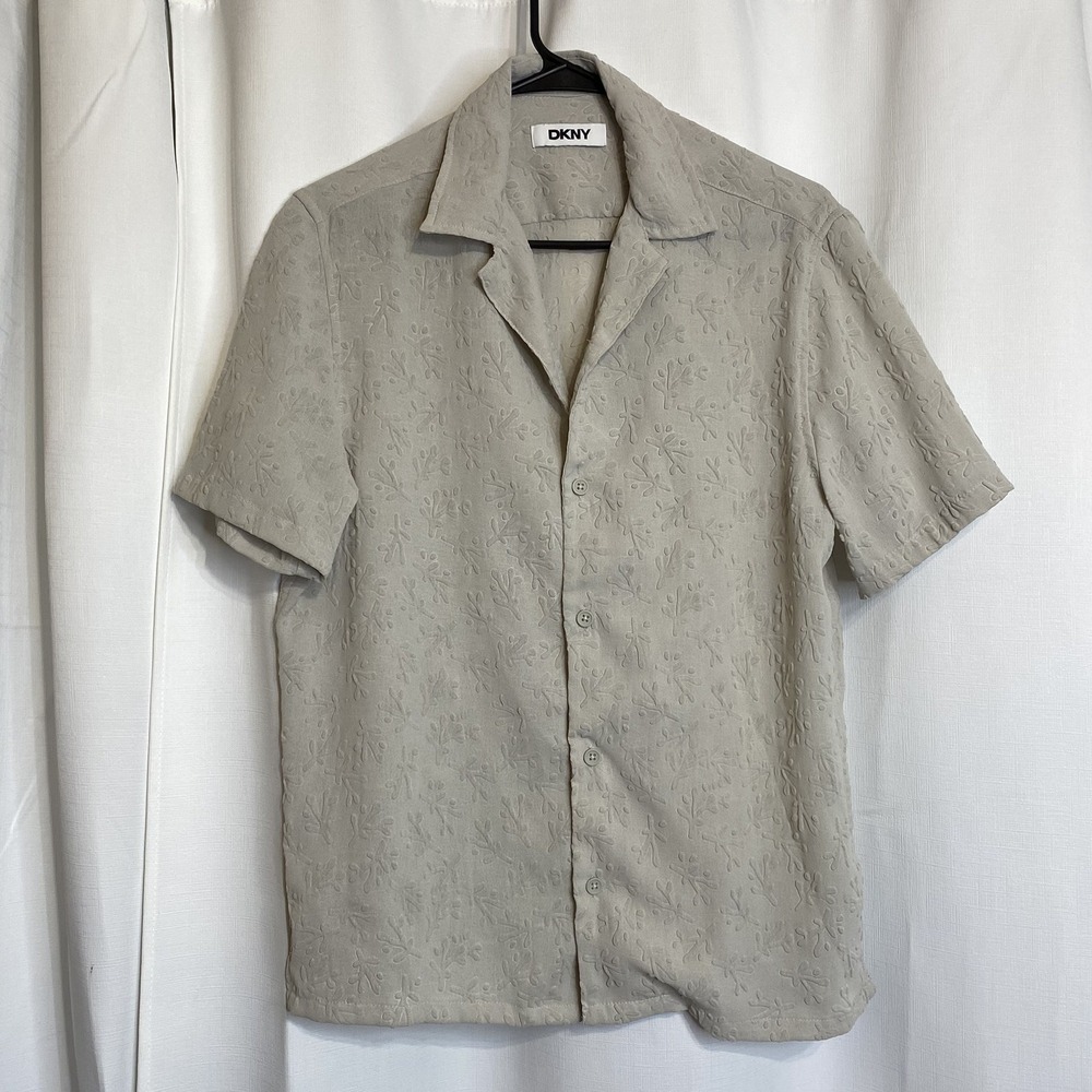 DKNY Gray Embossed Design Short Sleeve Button Down Men's‎ Shirt Size Small